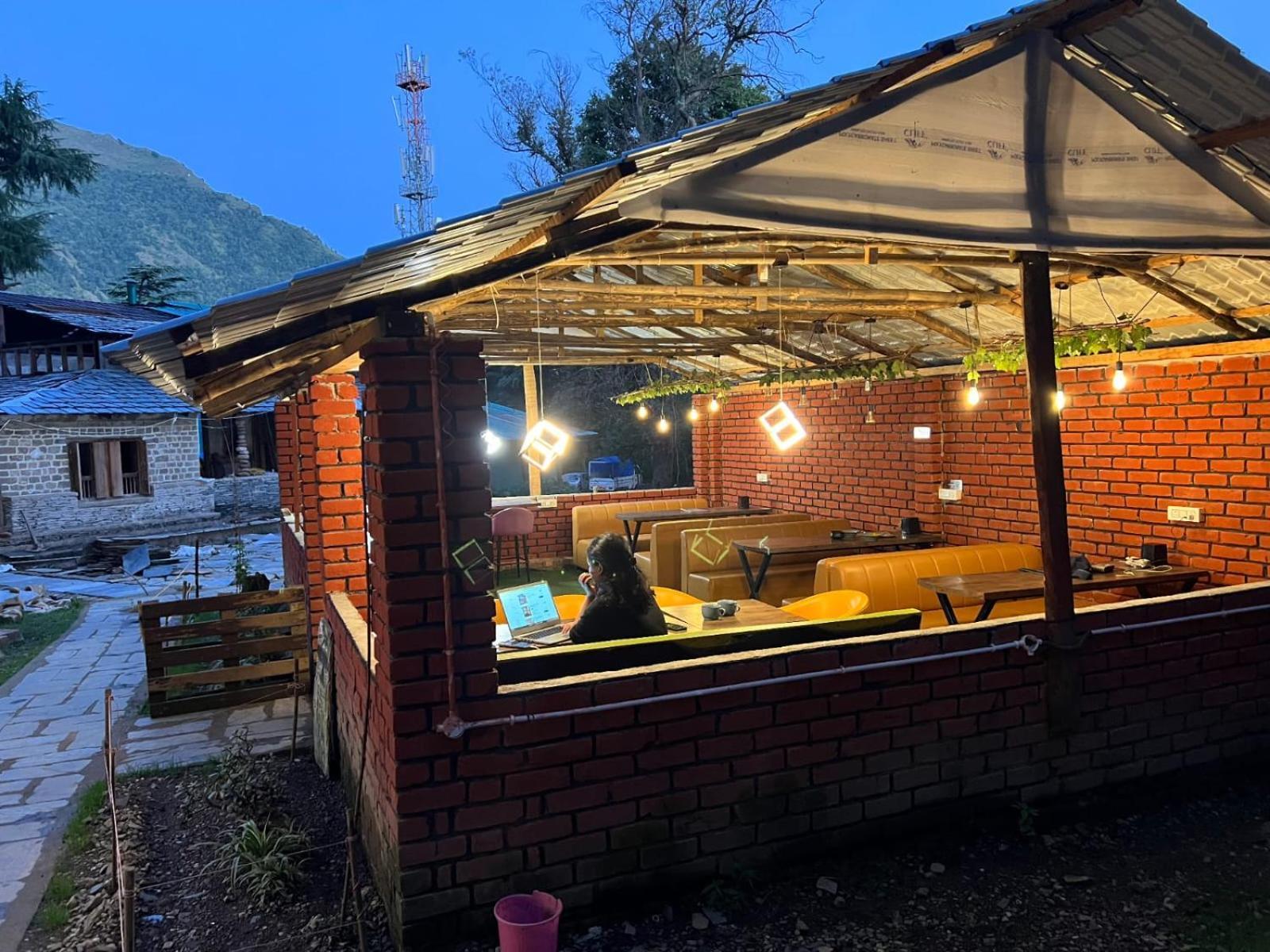 Himtrek Stays,Mcleodganj マクロード・ガンジ エクステリア 写真