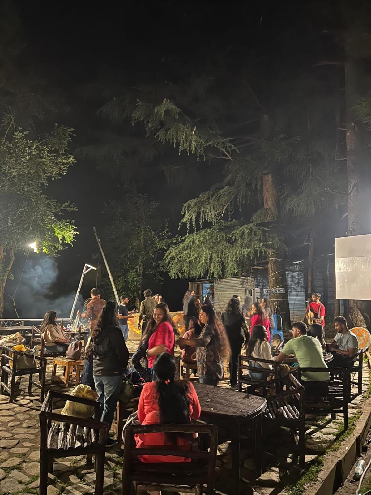 Himtrek Stays,Mcleodganj マクロード・ガンジ エクステリア 写真