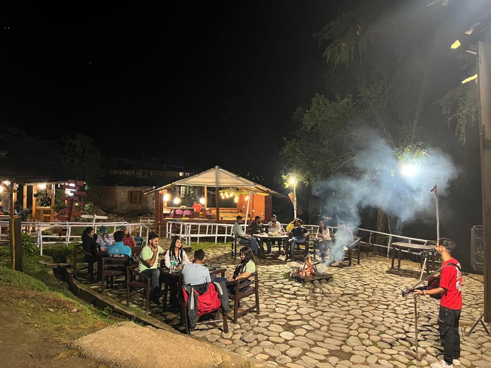 Himtrek Stays,Mcleodganj マクロード・ガンジ エクステリア 写真