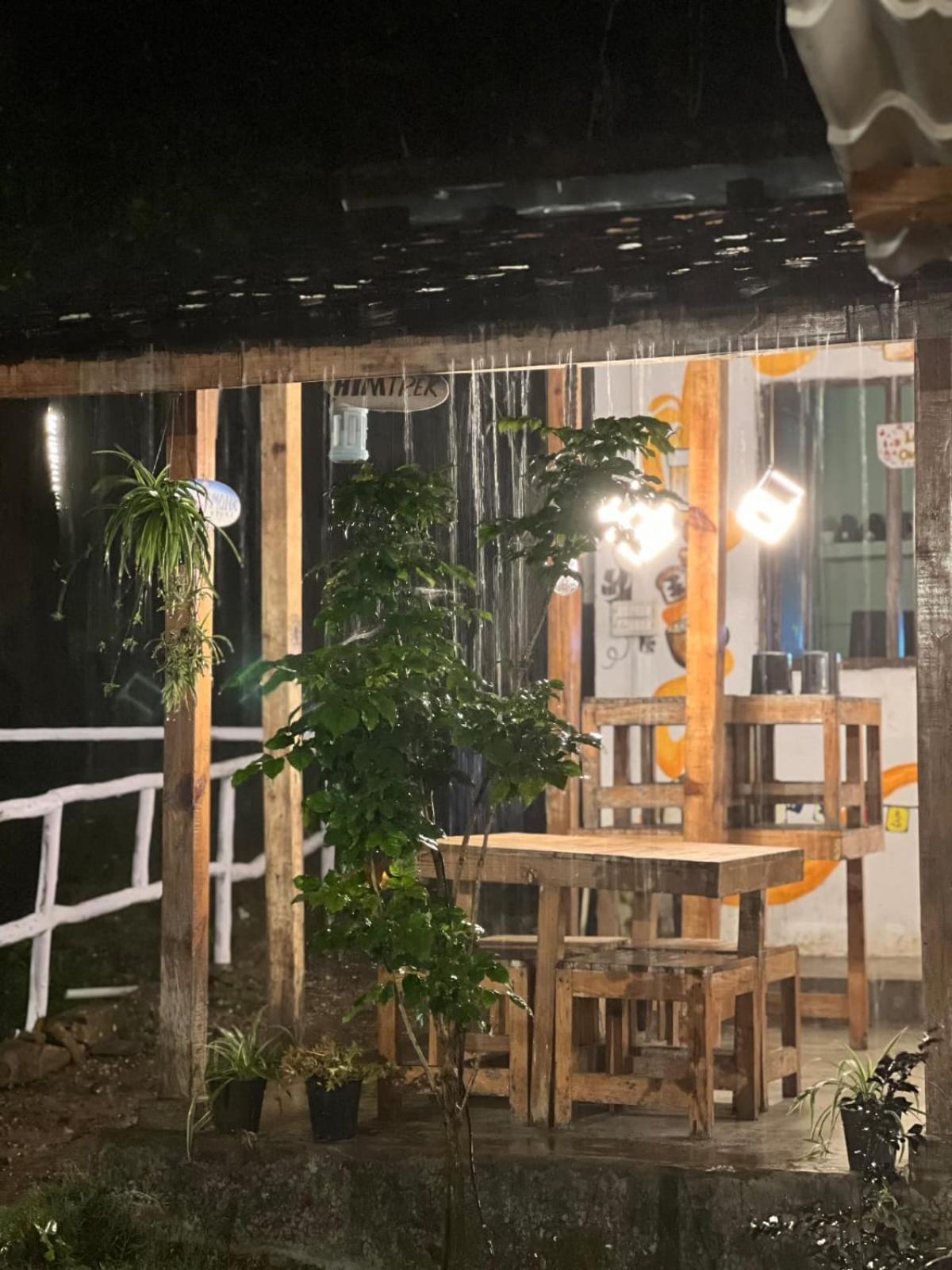 Himtrek Stays,Mcleodganj マクロード・ガンジ エクステリア 写真