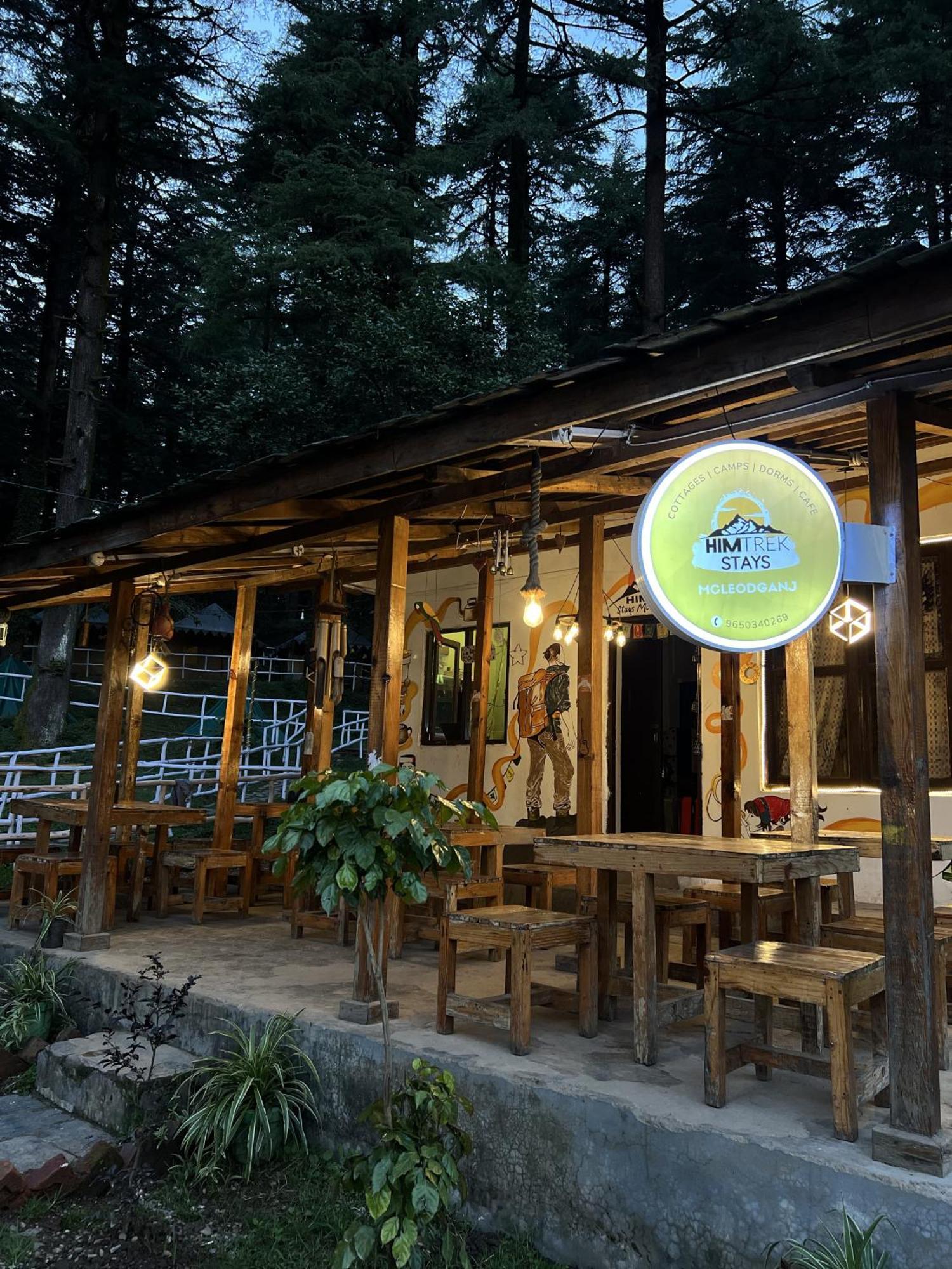 Himtrek Stays,Mcleodganj マクロード・ガンジ エクステリア 写真