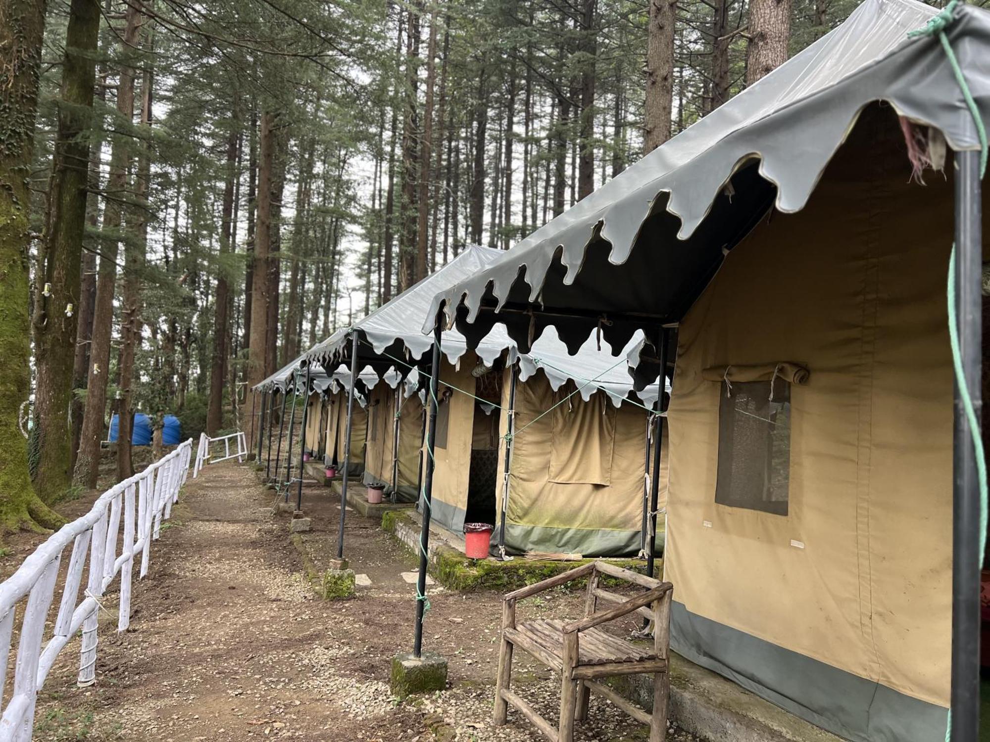 Himtrek Stays,Mcleodganj マクロード・ガンジ エクステリア 写真